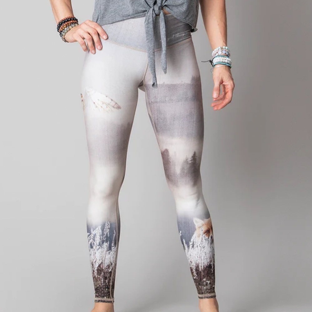 Niyama Sol Misty Morning Barefoot Leggings SolBox Exclusive M NWT